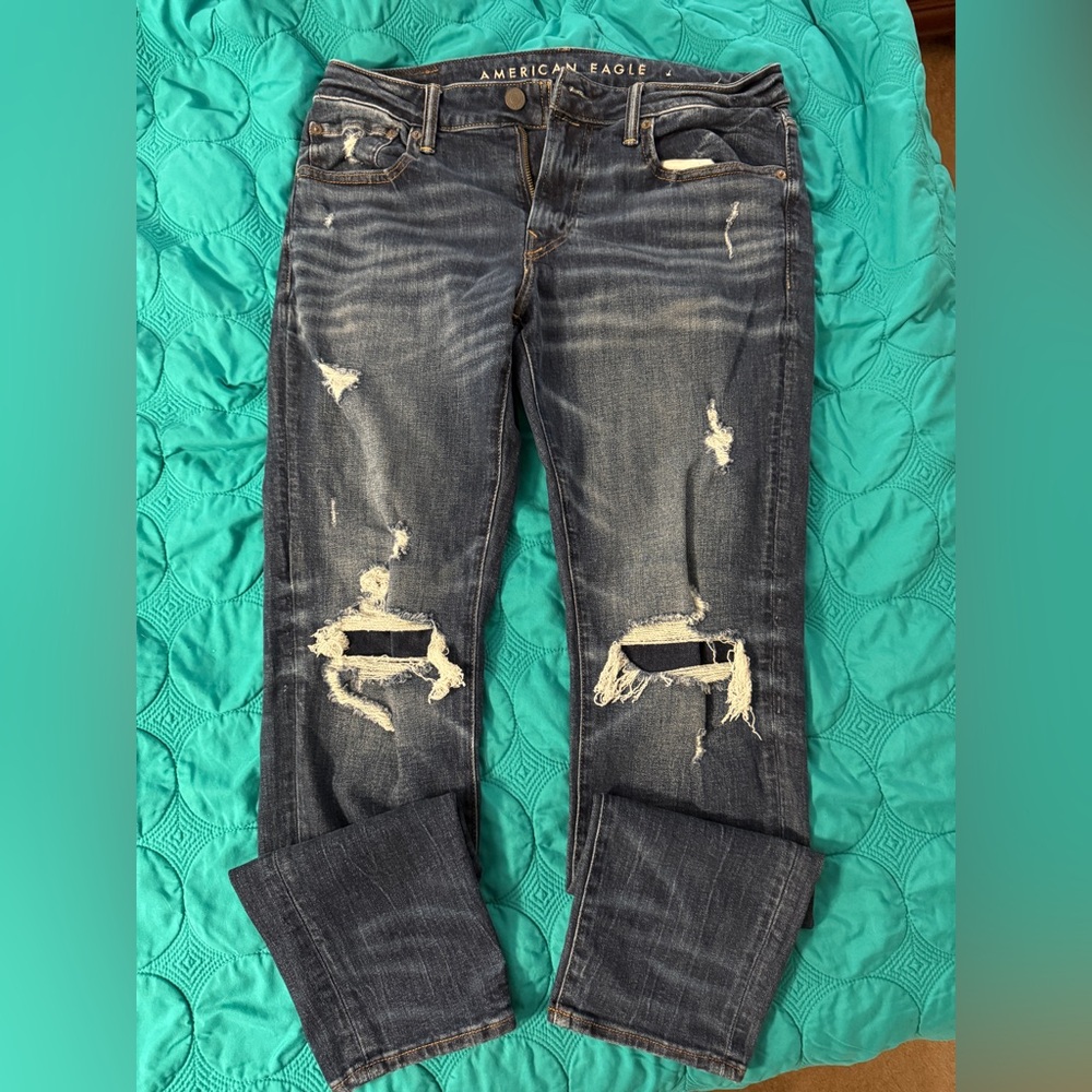 American Eagle Outfitters Skinny Jeans - Dark Blue with Distressed Rips